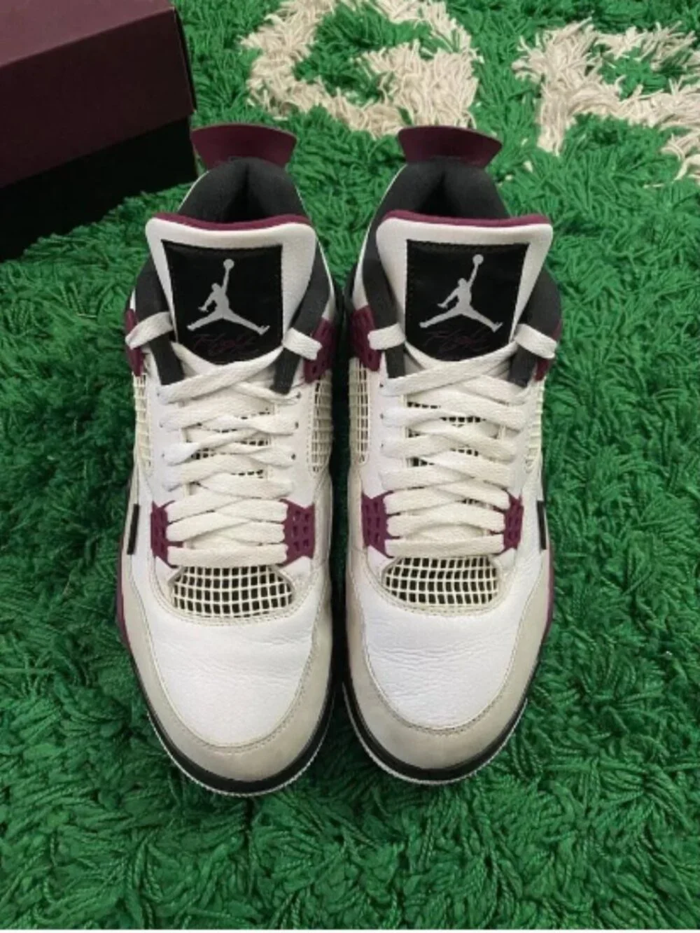 Nike Jordan 4 Retro x Paris Saint Germain Bordeaux
